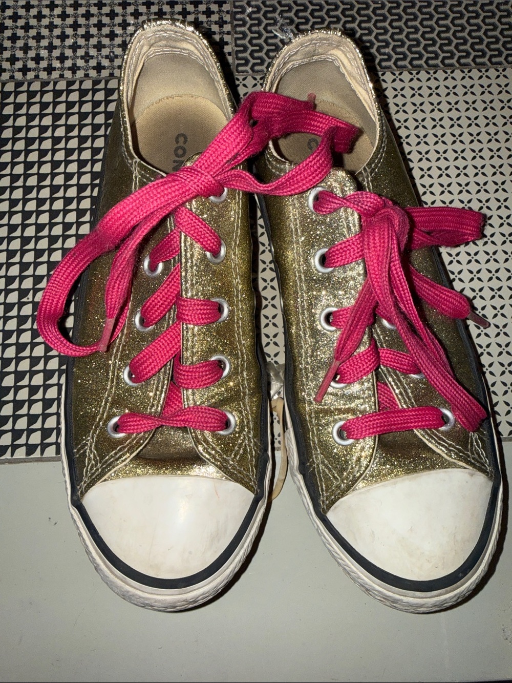 Girls gold glitter Converse All-Star low top shoes